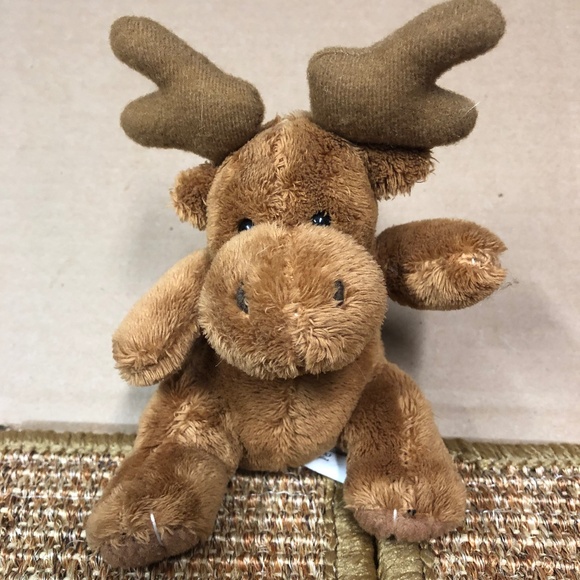 5" Tall Sitting Moose plush pellets/beans stuffed animal.  Like New, Perfect - Picture 1 of 11